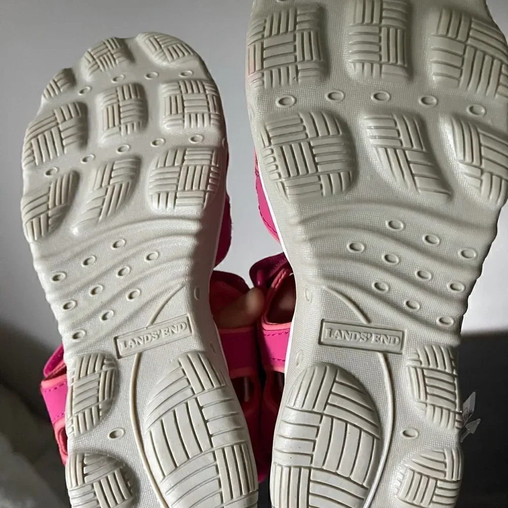 NWT Lands End Action Sandals Girls Youth Pink Kids agion Adjustable Straps